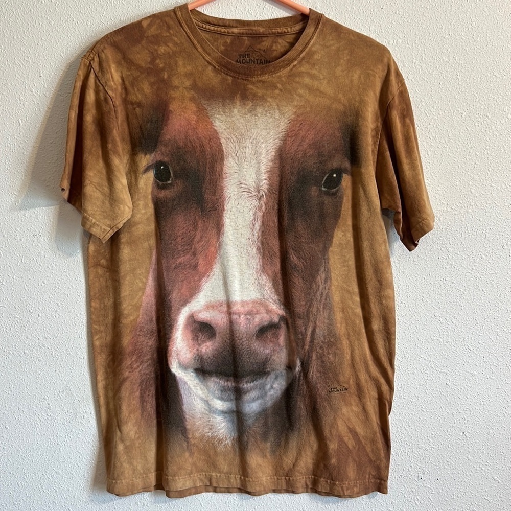 The Mountain Unisex Cow Graphic Farm Tee Shirt Size Medium